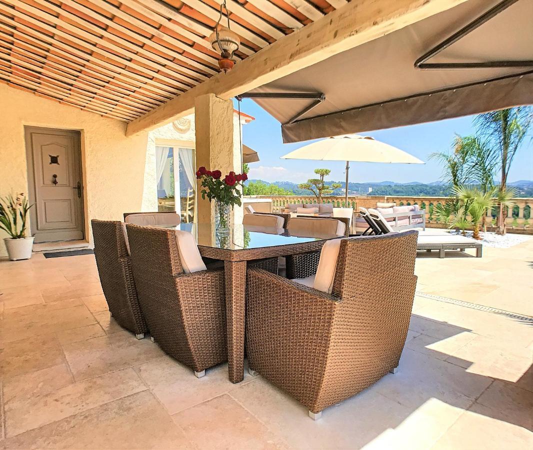 3 Bedrooms Villa Near Cannes - Pool & Jacuzzi - Sea View Mandelieu-La Napoule Exterior photo